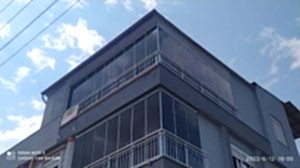 Cam Balkon